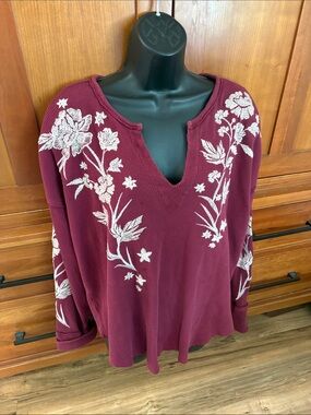 Johnny Was Burgundy V-Neck waffle knit Sweatshirt with White Floral Embroidery
